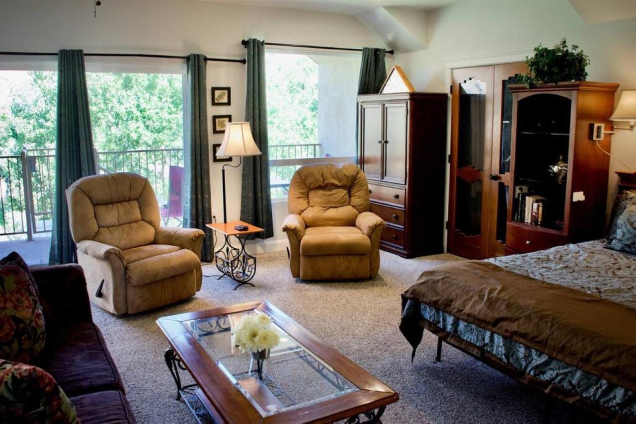 Lv5 Upper Floor Suite La Verkin Bagian luar foto
